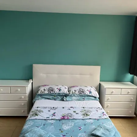 Caleta - Casa Mombassa